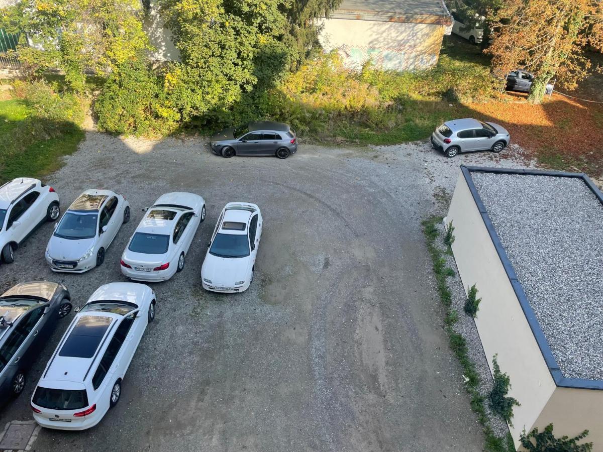 Апартаменти Casa Park Premium Free Parking Марібор Екстер'єр фото